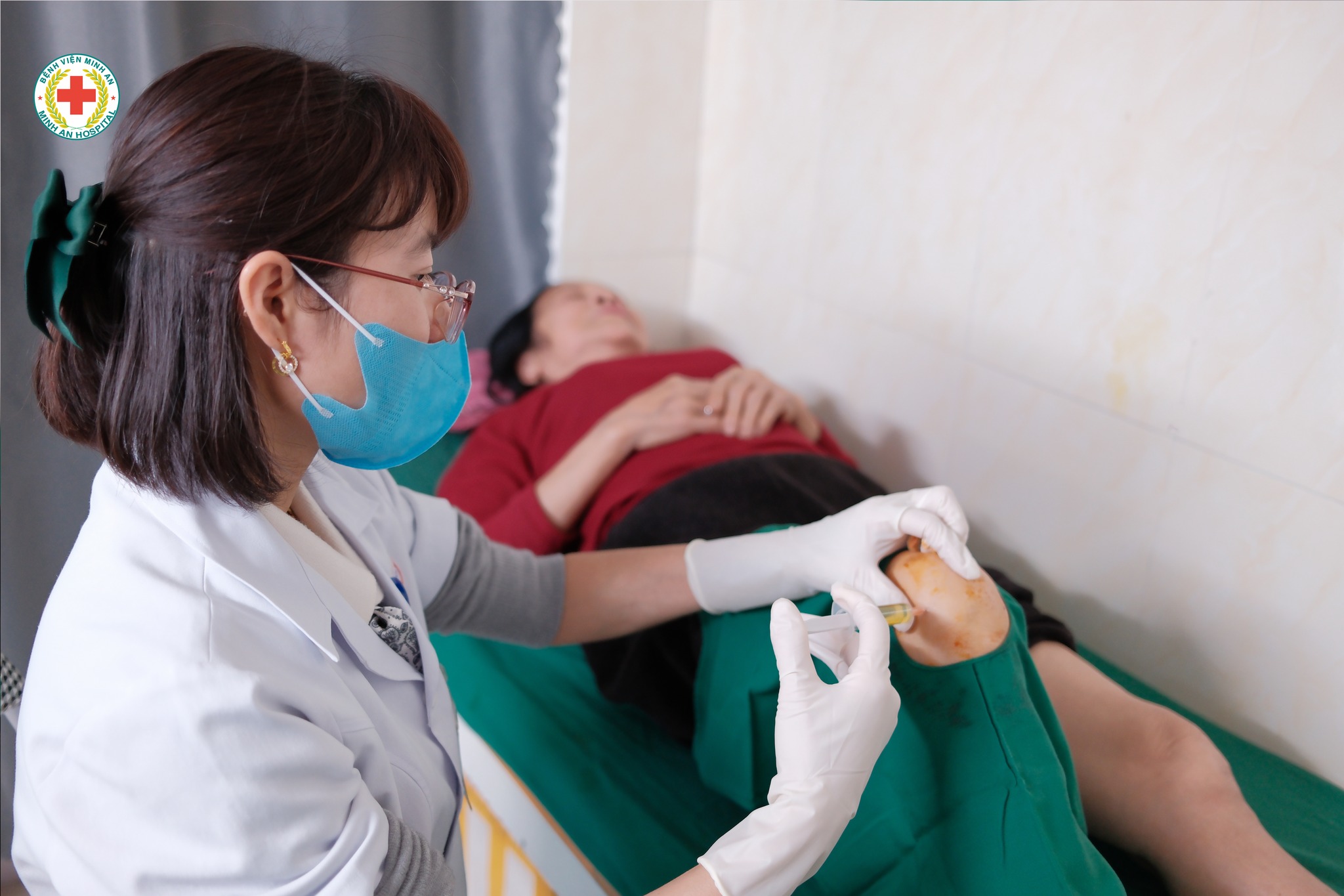 GIẢI PHÁP GIẢM ĐAU – CẢI THIỆN VẬN ĐỘNG CHO NGƯỜI THOÁI HOÁ KHỚP: TIÊM HUYẾT TƯƠNG GIÀU TIỂU CẦU (PRP)