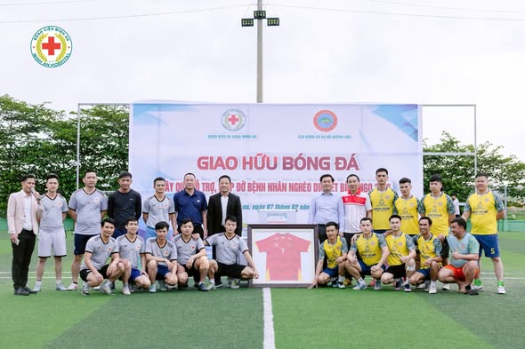 ⚽💙 TRẬN GIAO HỮU THỂ THAO – LAN TỎA YÊU THƯƠNG, CHUNG TAY VÌ BỆNH NHÂN NGHÈO 💙⚽