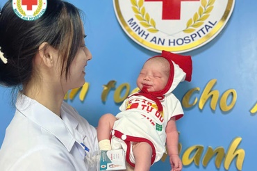  “Gọi em là Sài Gòn năm 1975, vì nụ cười em đẹp như ngày Giải phóng...”